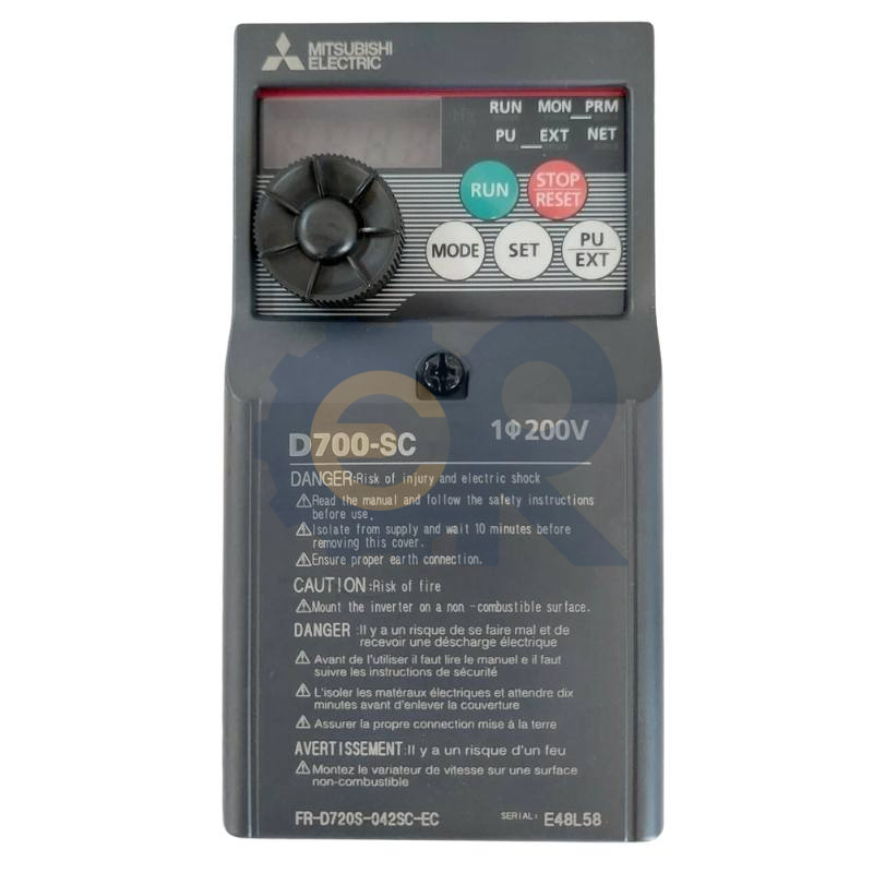 FR D720S 042SC EC Onduleur de fréquence AC Mitsubishi, 1x 200 240V, 4